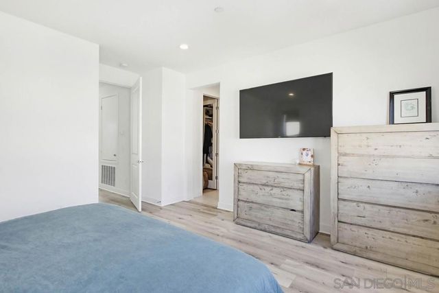 8025 Silvercrest Way, San Diego, CA 92126