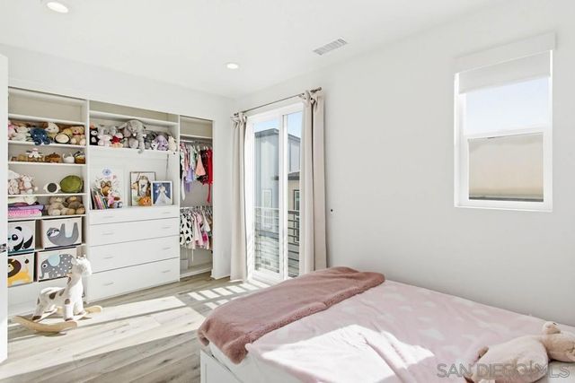 8025 Silvercrest Way, San Diego, CA 92126