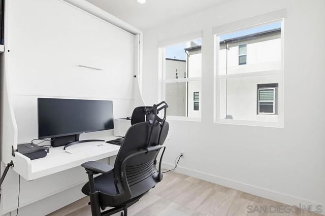 8025 Silvercrest Way, San Diego, CA 92126