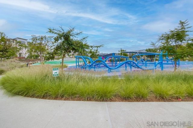 8025 Silvercrest Way, San Diego, CA 92126