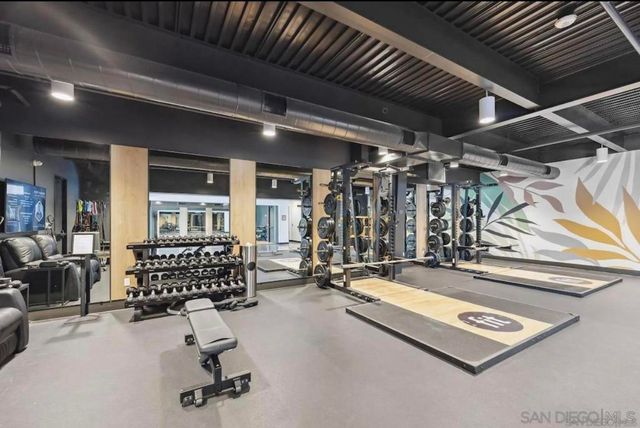 8025 Silvercrest Way, San Diego, CA 92126