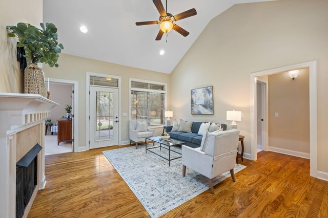 4665 Sweet Berry Lane, Ooltewah, TN 37363