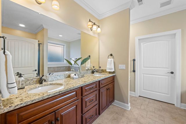 4665 Sweet Berry Lane, Ooltewah, TN 37363