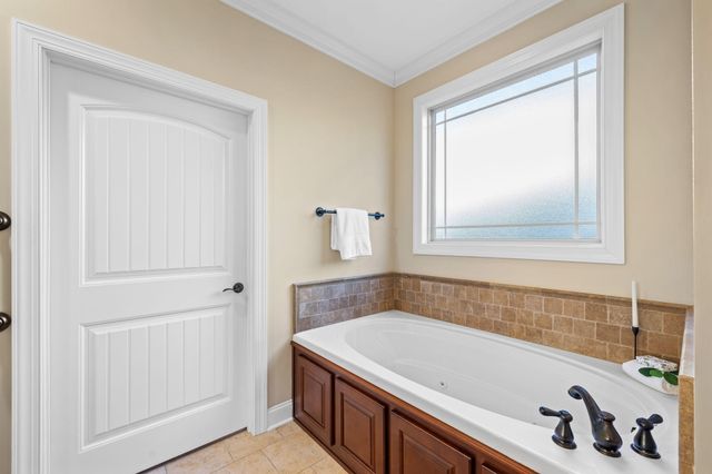 4665 Sweet Berry Lane, Ooltewah, TN 37363