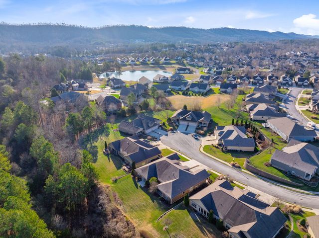 4665 Sweet Berry Lane, Ooltewah, TN 37363