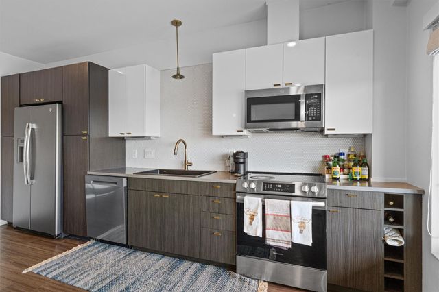 4361 S Congress Ave 606, Austin, TX 78745