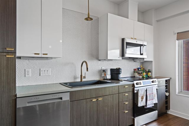 4361 S Congress Ave 606, Austin, TX 78745