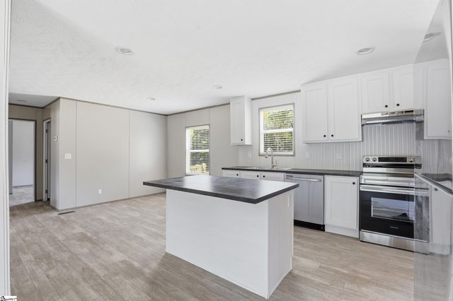 169 B D Johnston Road, Central, SC 29630