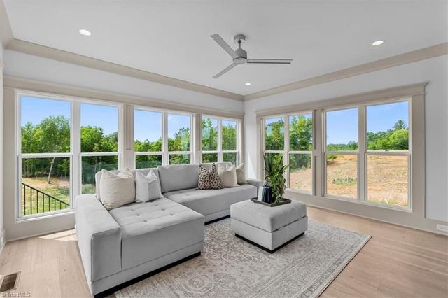 2015 Bob Jessup Drive, Greensboro, NC 27455
