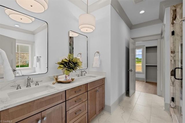 2015 Bob Jessup Drive, Greensboro, NC 27455