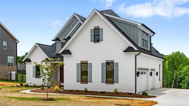 2015 Bob Jessup Drive, Greensboro, NC 27455