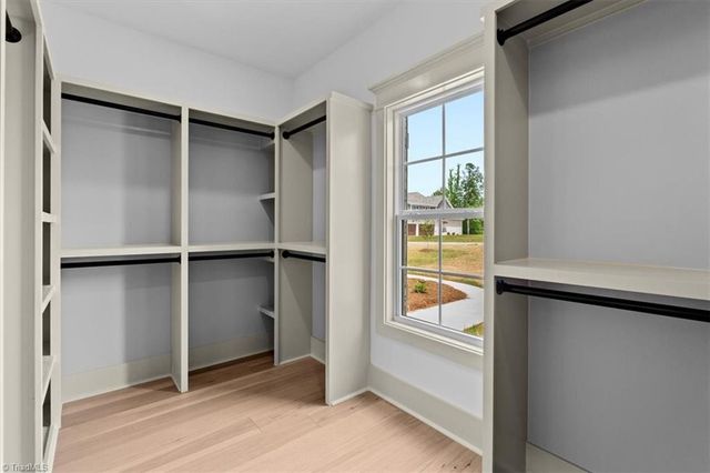 2015 Bob Jessup Drive, Greensboro, NC 27455