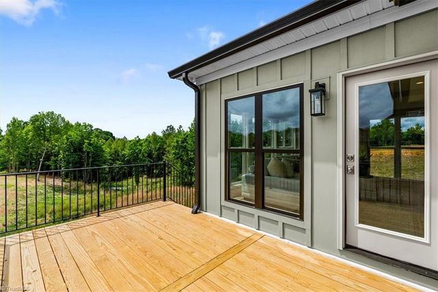 2015 Bob Jessup Drive, Greensboro, NC 27455