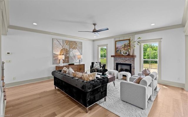 2015 Bob Jessup Drive, Greensboro, NC 27455