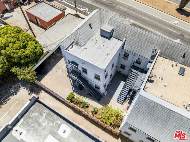 493 San Vicente Boulevard, Los Angeles, CA 90019