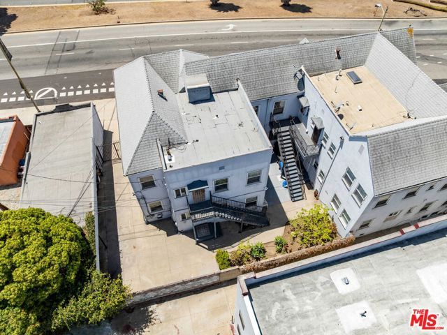 493 San Vicente Boulevard, Los Angeles, CA 90019