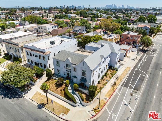 493 San Vicente Boulevard, Los Angeles, CA 90019
