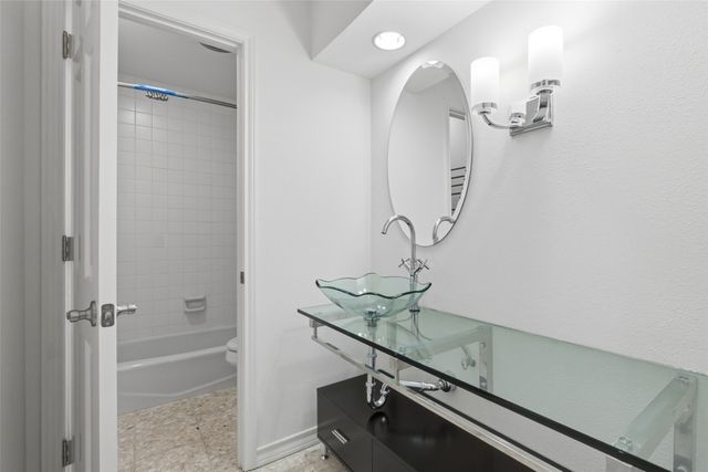 3824 Brookhaven Circle, Fort Worth, TX 76109