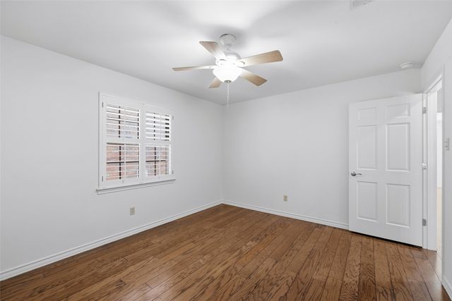 3824 Brookhaven Circle, Fort Worth, TX 76109