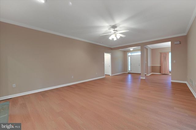 800 VICTORIA LN, Palmyra, PA 17078