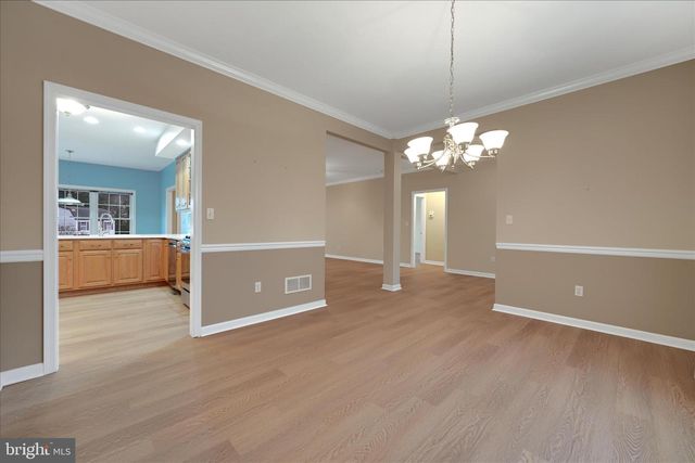 800 VICTORIA LN, Palmyra, PA 17078