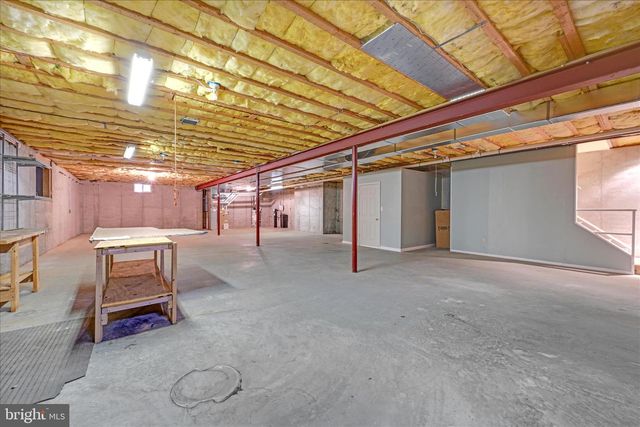 800 VICTORIA LN, Palmyra, PA 17078