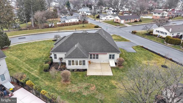 800 VICTORIA LN, Palmyra, PA 17078