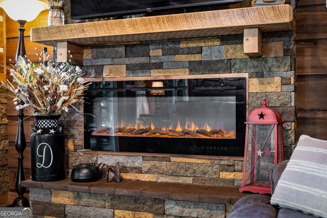 309 Elmwood Circle, Ellijay, GA 30540