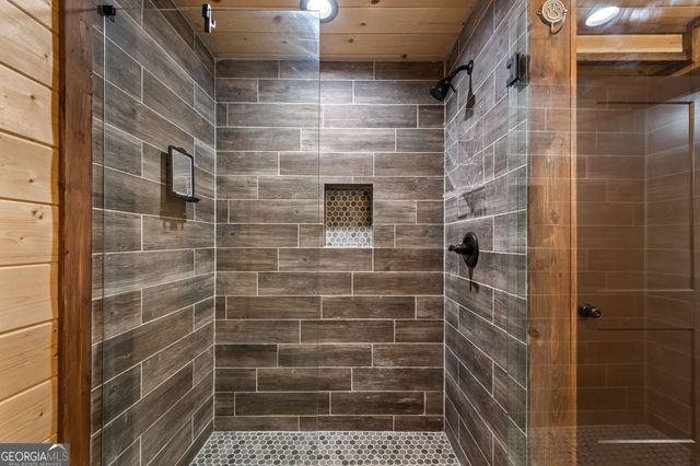 309 Elmwood Circle, Ellijay, GA 30540