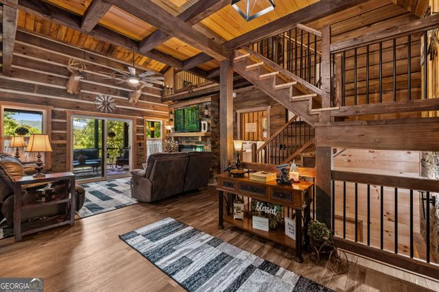 309 Elmwood Circle, Ellijay, GA 30540