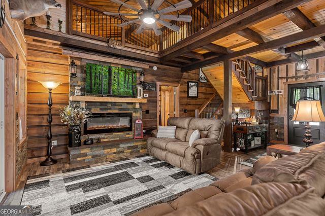 309 Elmwood Circle, Ellijay, GA 30540