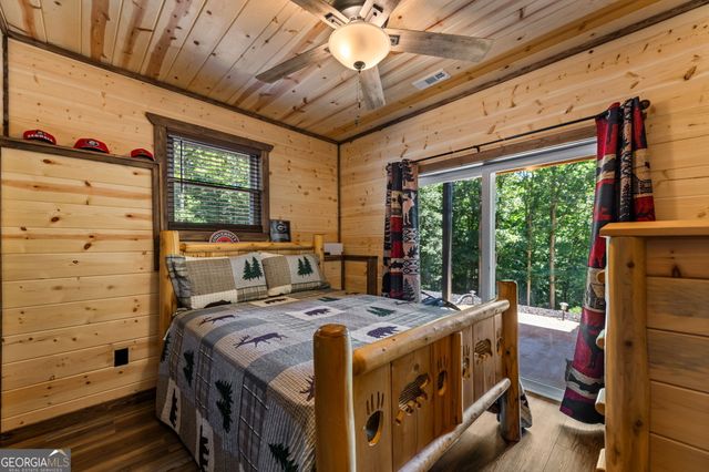 309 Elmwood Circle, Ellijay, GA 30540