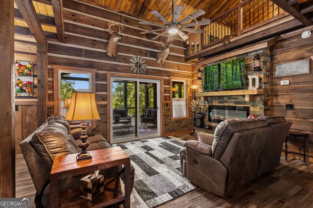 309 Elmwood Circle, Ellijay, GA 30540