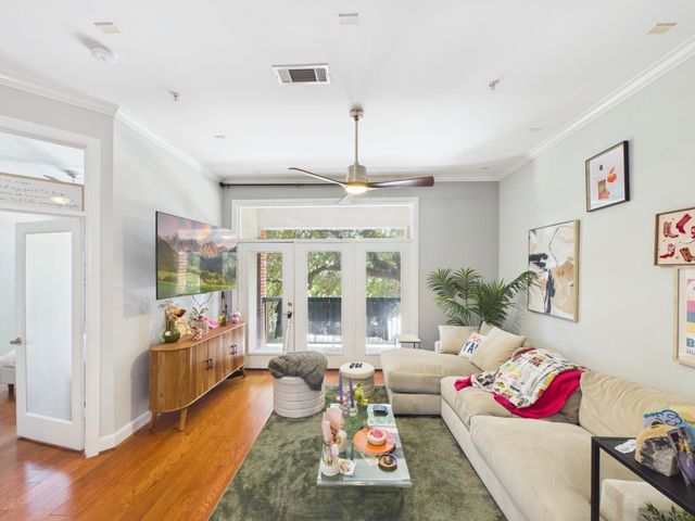 300 St Joseph Parkway 114, Houston, TX 77002