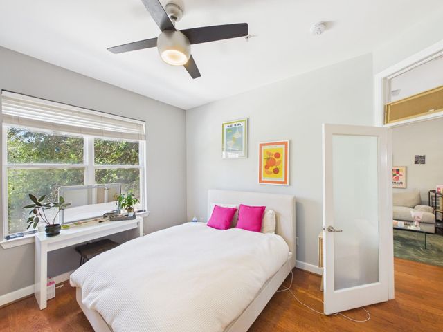 300 St Joseph Parkway 114, Houston, TX 77002