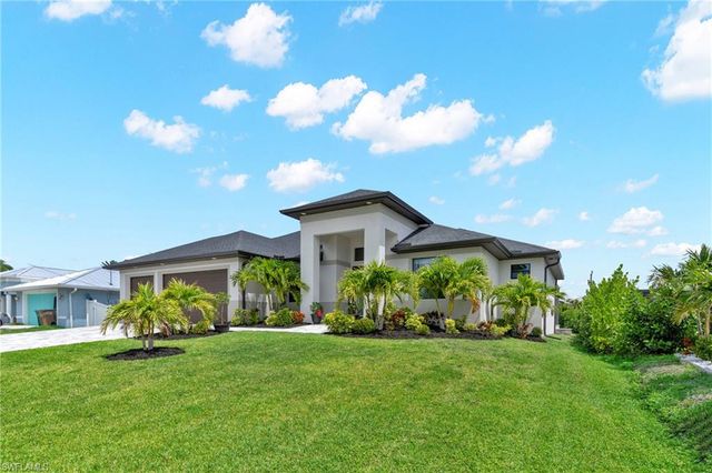 2827 SW 32nd ST, Cape Coral, FL 33914