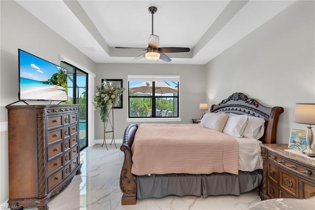 2827 SW 32nd ST, Cape Coral, FL 33914