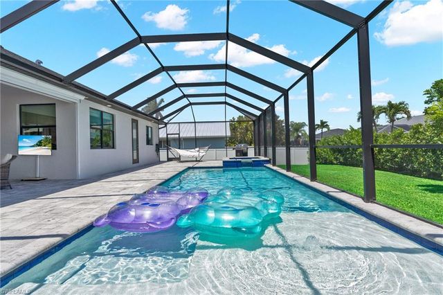 2827 SW 32nd ST, Cape Coral, FL 33914