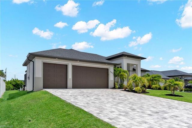 2827 SW 32nd ST, Cape Coral, FL 33914