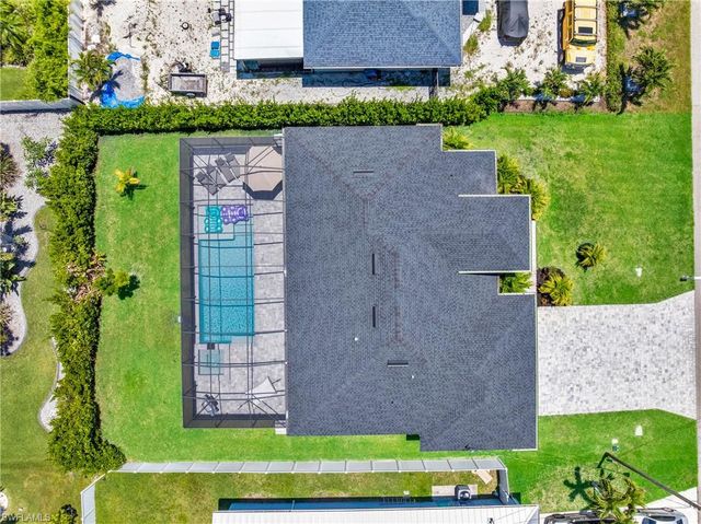 2827 SW 32nd ST, Cape Coral, FL 33914