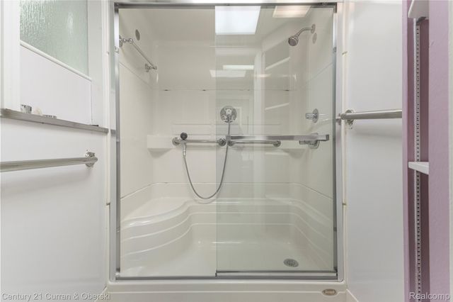 30150 Beechwood Street, Garden City, MI 48135