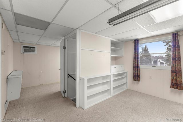 30150 Beechwood Street, Garden City, MI 48135