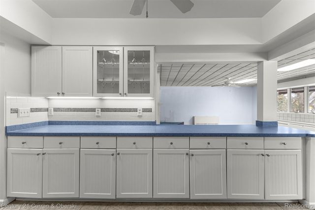 30150 Beechwood Street, Garden City, MI 48135