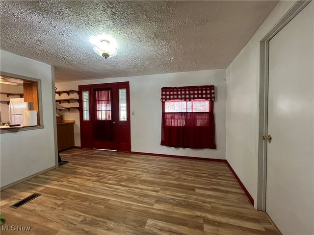 57894 Flamingo Road, Senecaville, OH 43780