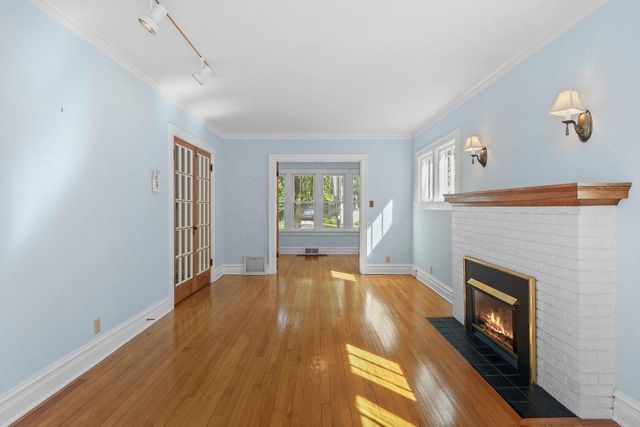 1829 Rowley Avenue, Madison, WI 53726