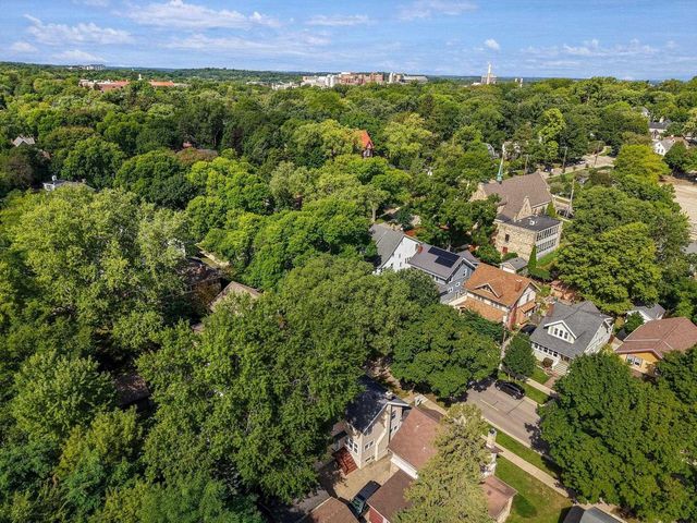 1829 Rowley Avenue, Madison, WI 53726