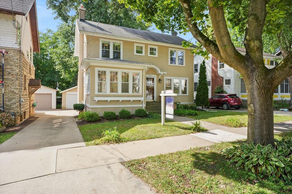 1829 Rowley Avenue, Madison, WI 53726