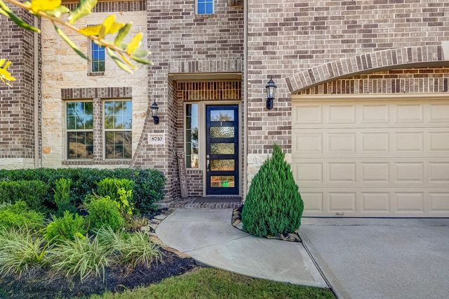 8710 Burdekin Road, Magnolia, TX 77354