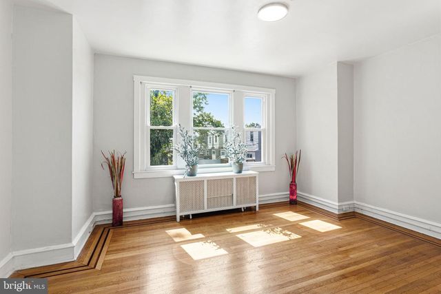 5214 SYLVESTER ST, Philadelphia, PA 19124