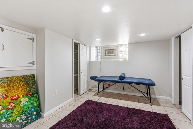 5214 SYLVESTER ST, Philadelphia, PA 19124